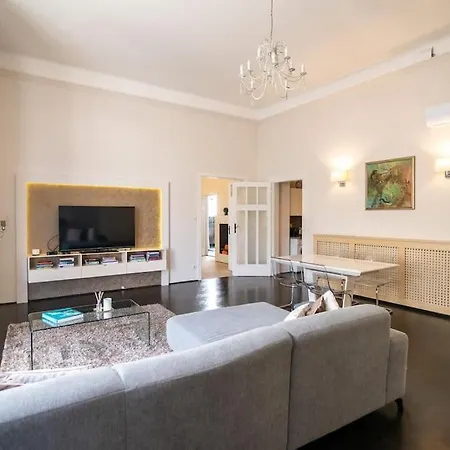 Apartment Elegant Opera