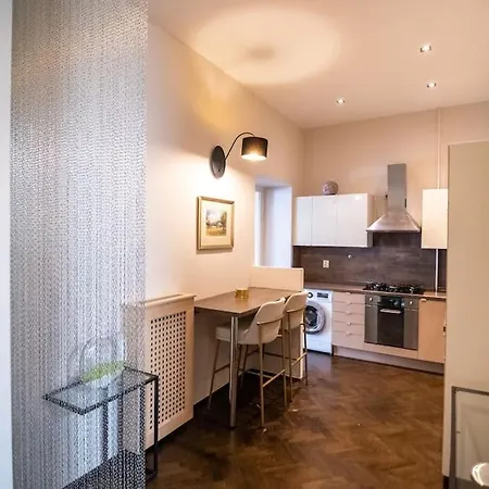 Apartment Elegant Opera Budapest